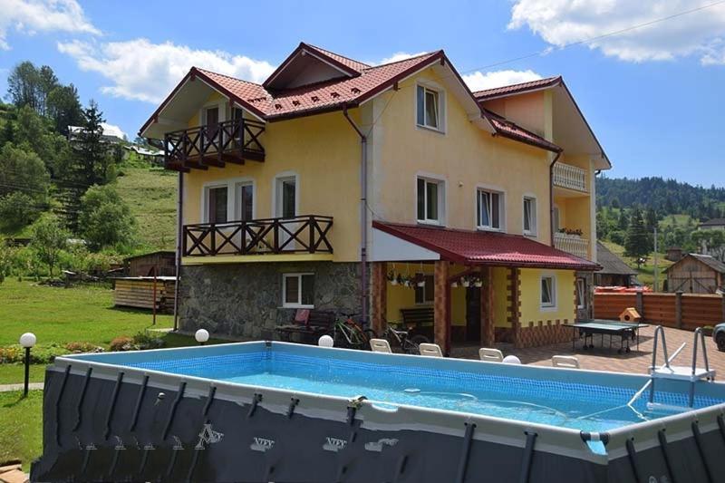 Karpatskyi Maetok Hotel Slavsko Exterior foto