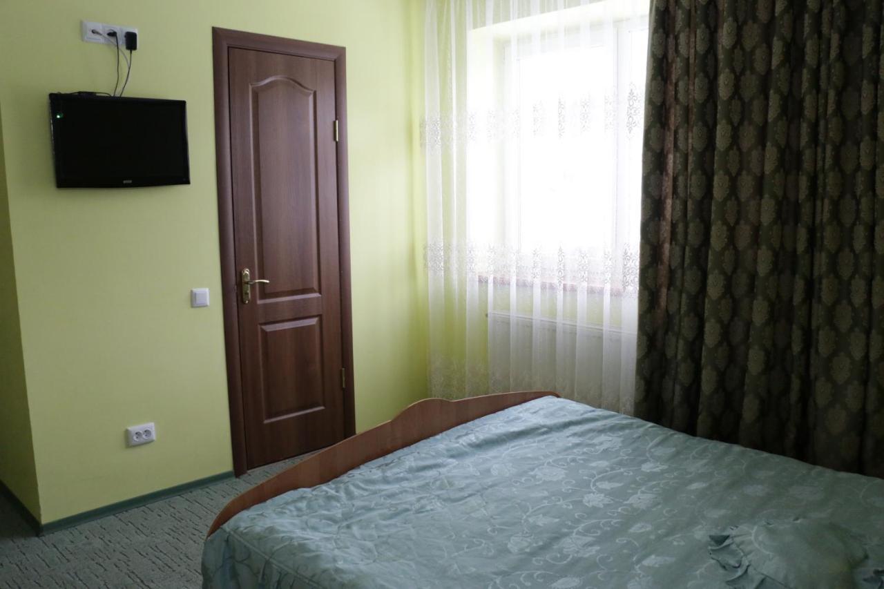 Karpatskyi Maetok Hotel Slavsko Exterior foto