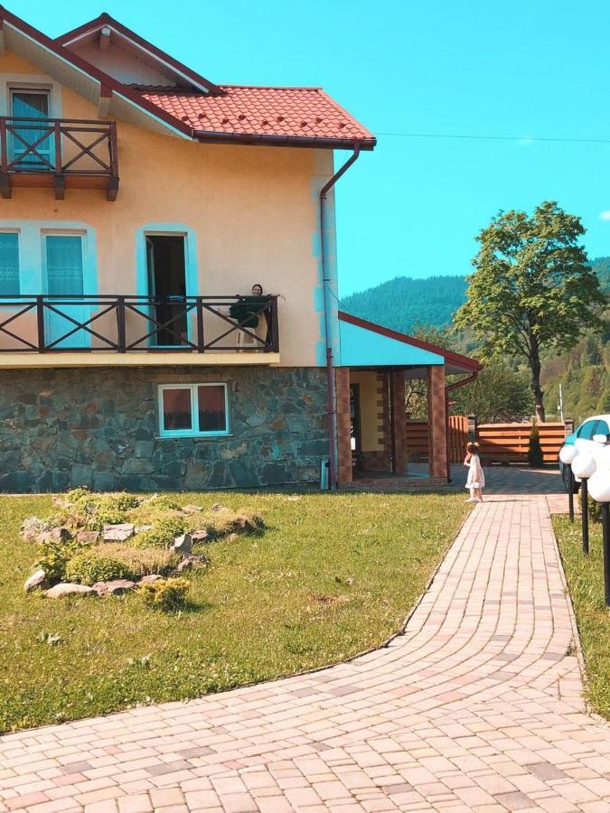 Karpatskyi Maetok Hotel Slavsko Exterior foto