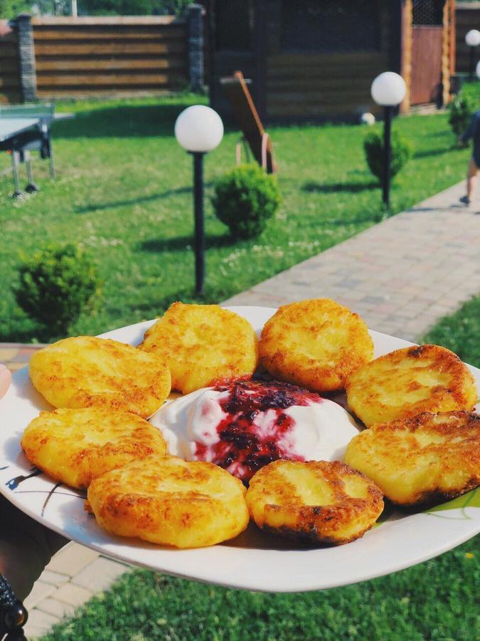 Karpatskyi Maetok Hotel Slavsko Exterior foto